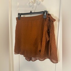 Versona Polka Dot Wrap Skort Large